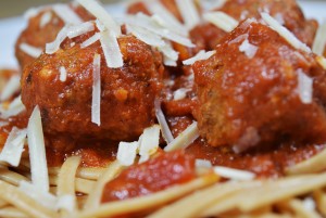 Italian Meatballs - www.freshapron.com