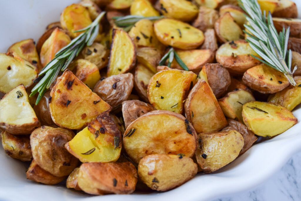 Garlic Rosemary Roasted Potatoes